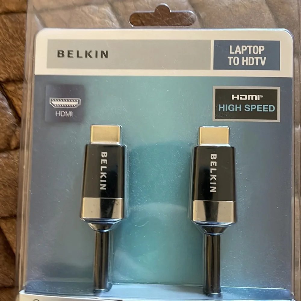 NIB Belkin High Speed HDMI connector